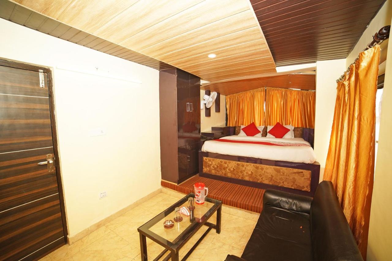 Oyo Flagship 8594 Golden Nest Hotel Nainital Bagian luar foto