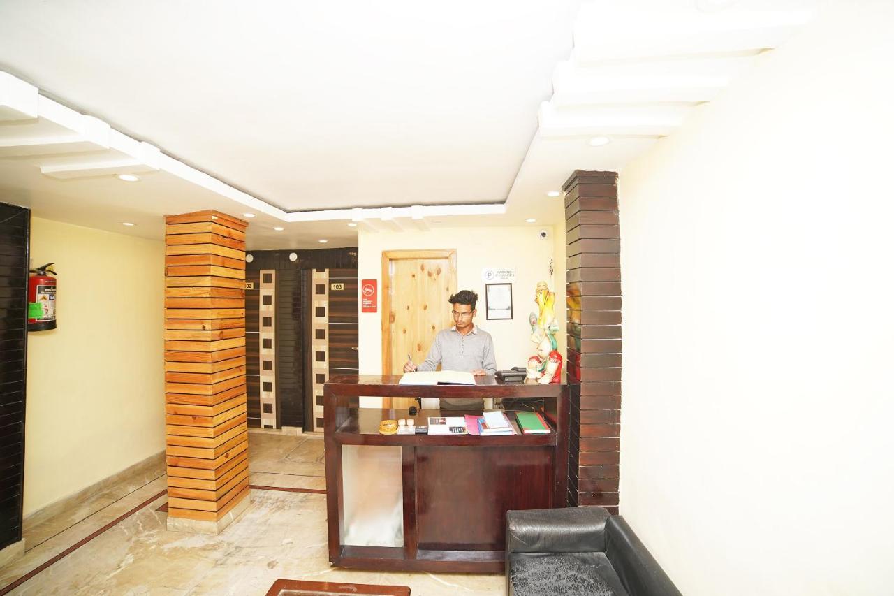 Oyo Flagship 8594 Golden Nest Hotel Nainital Bagian luar foto