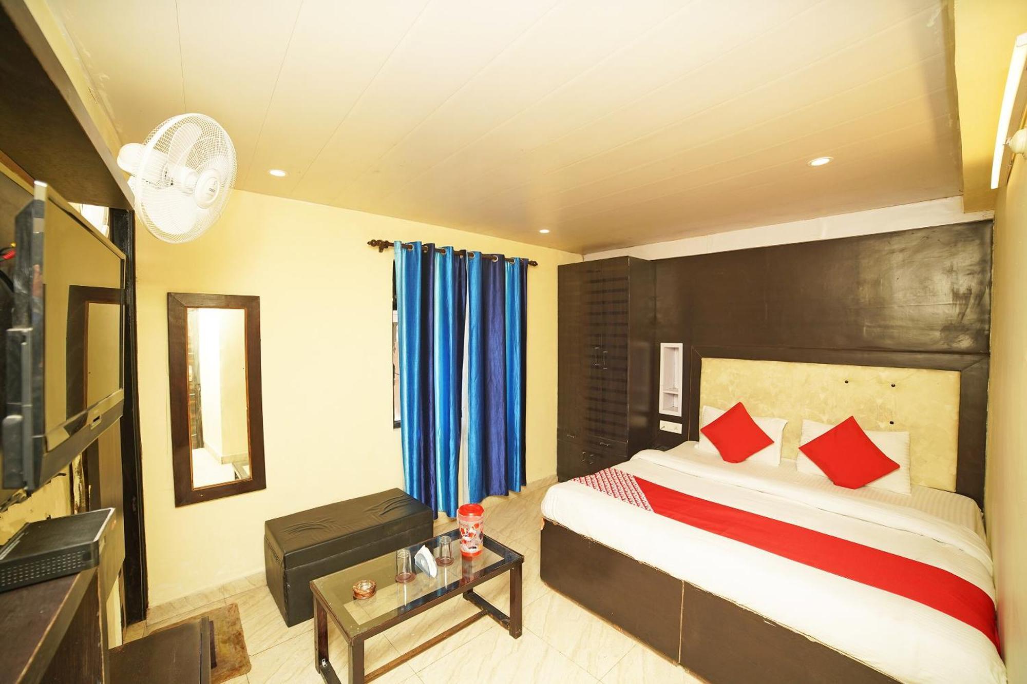 Oyo Flagship 8594 Golden Nest Hotel Nainital Bagian luar foto