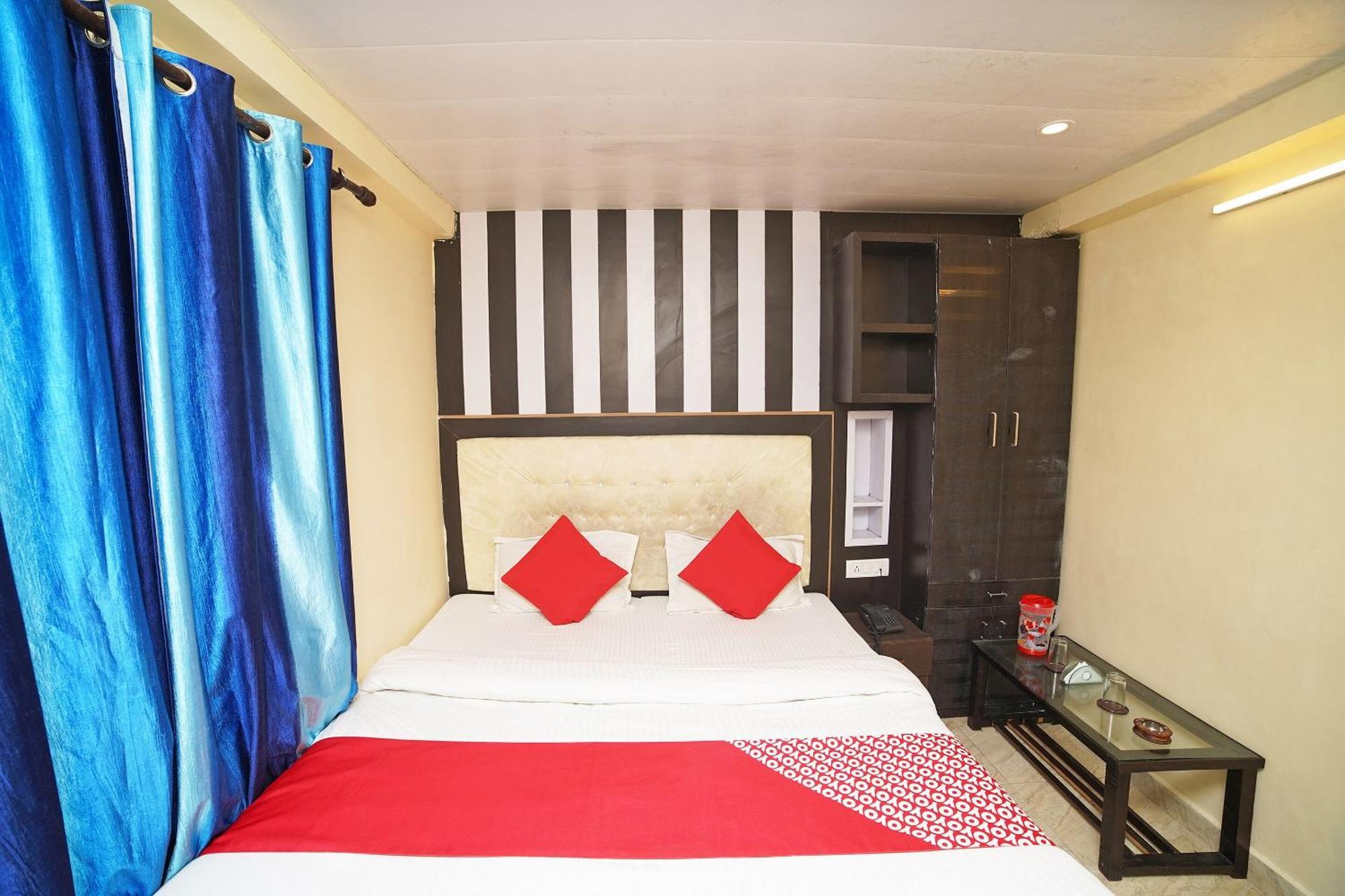 Oyo Flagship 8594 Golden Nest Hotel Nainital Bagian luar foto