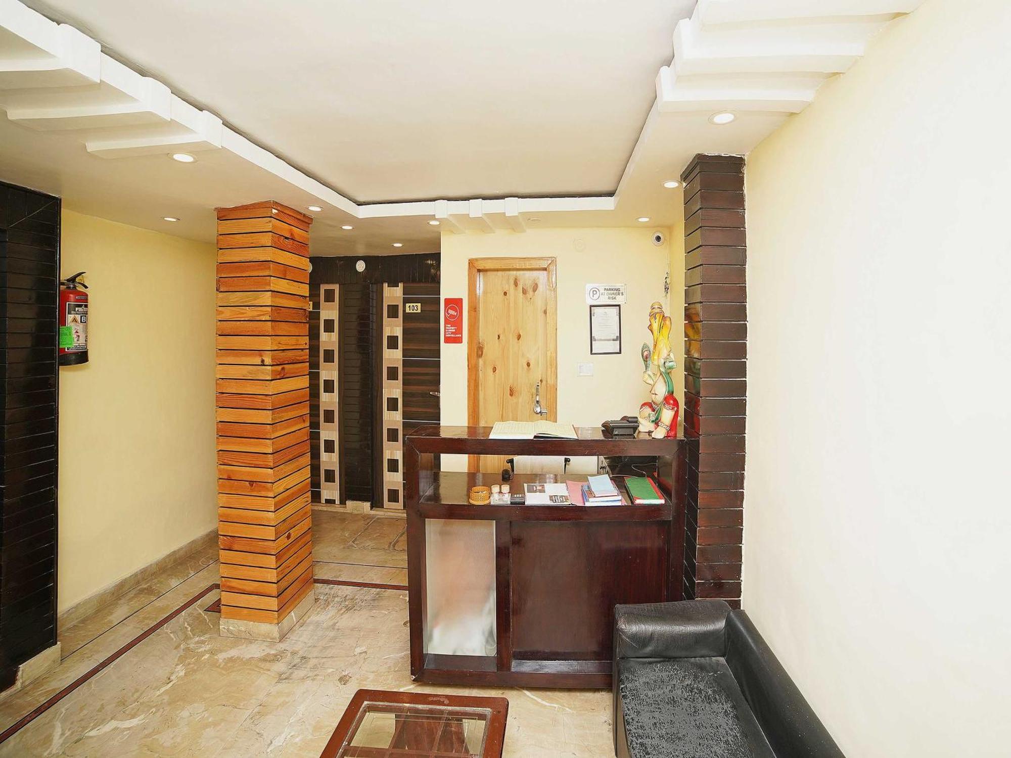 Oyo Flagship 8594 Golden Nest Hotel Nainital Bagian luar foto