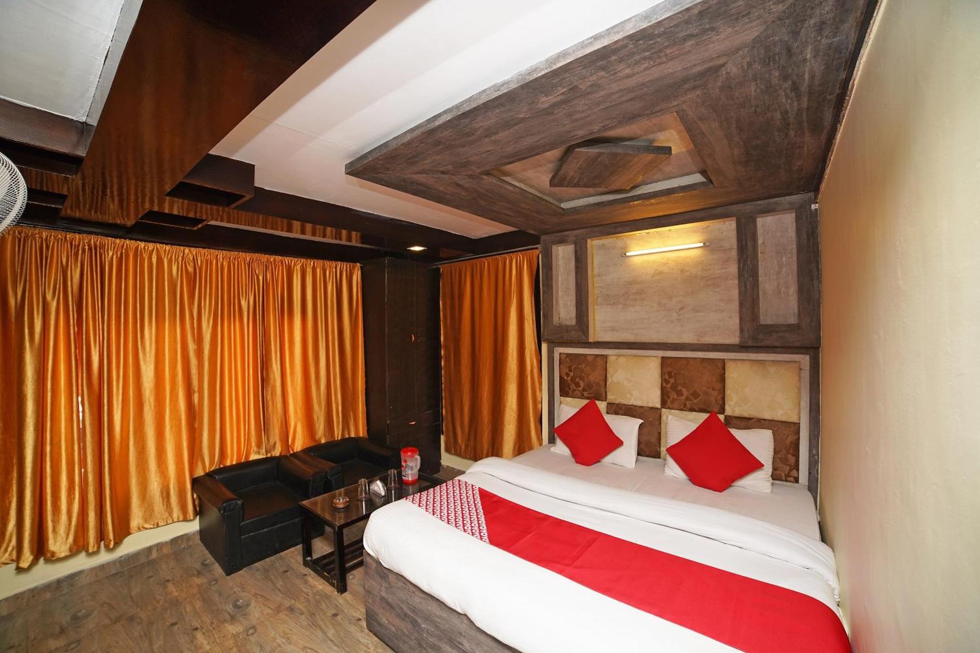 Oyo Flagship 8594 Golden Nest Hotel Nainital Bagian luar foto